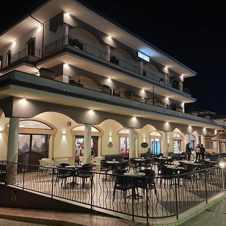 B&B Royal Sellia Marina Esterno foto