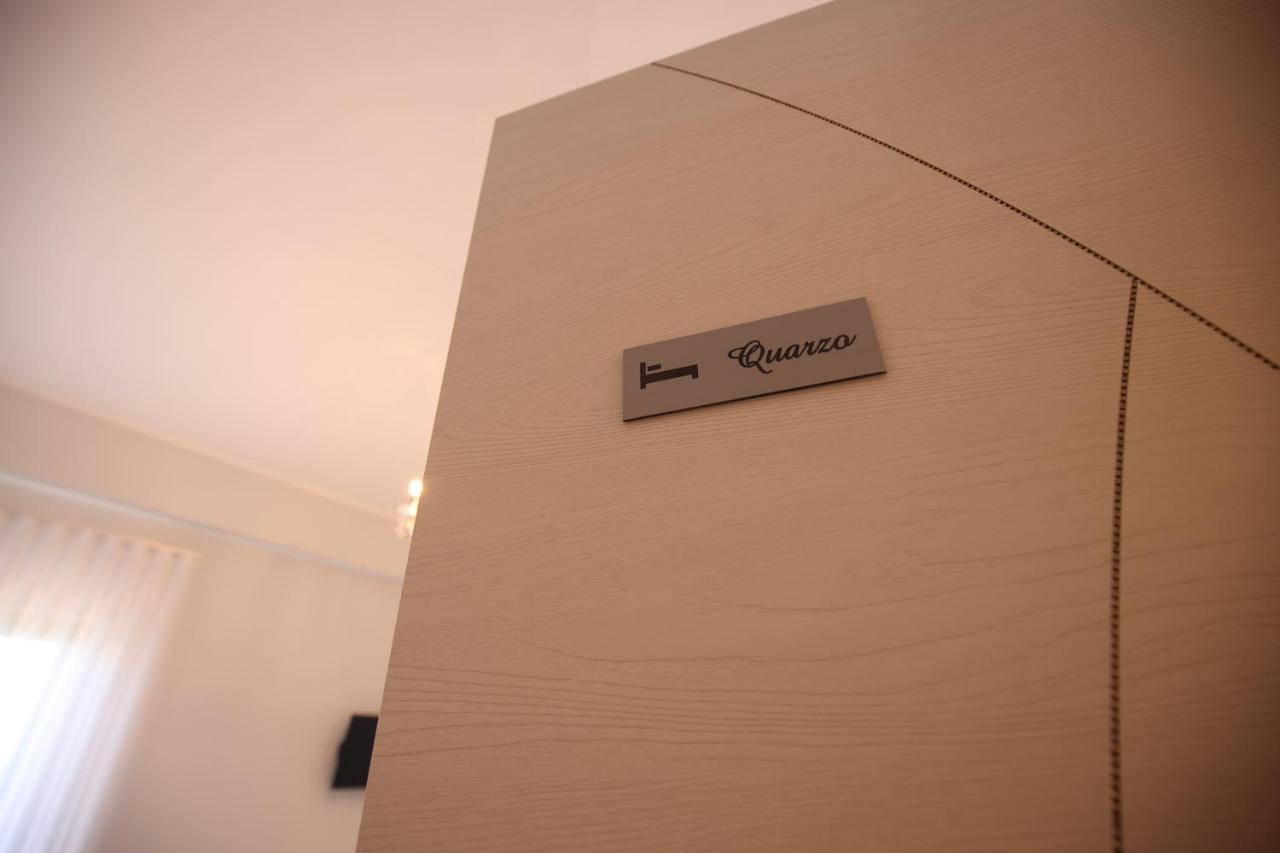 B&B Royal Sellia Marina Esterno foto