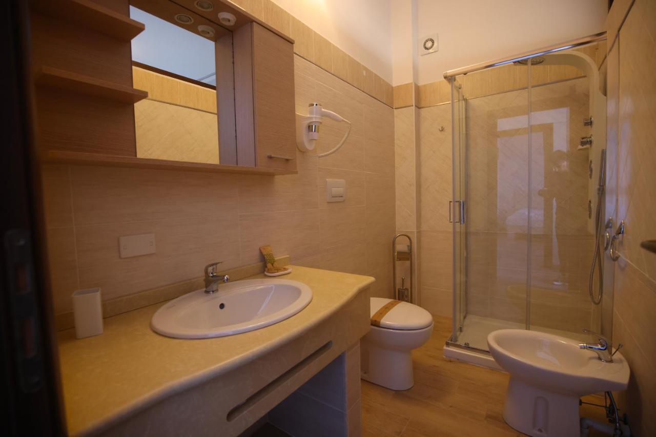 B&B Royal Sellia Marina Esterno foto