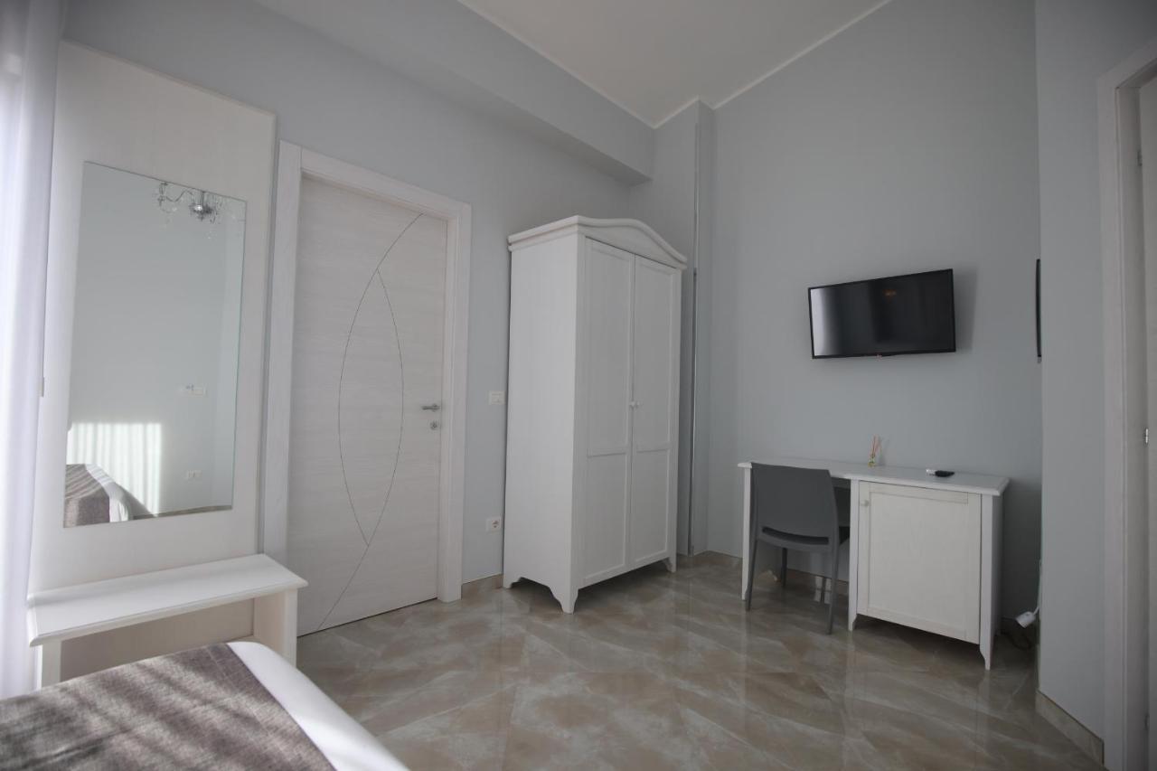 B&B Royal Sellia Marina Esterno foto