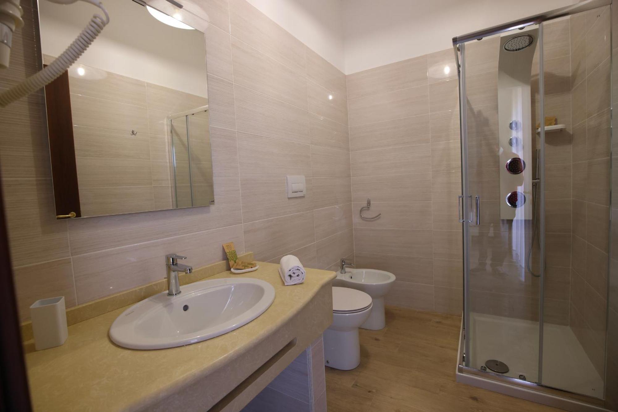 B&B Royal Sellia Marina Esterno foto